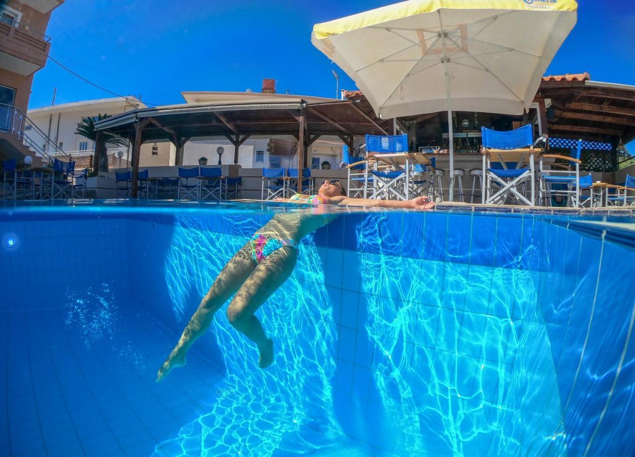 Dias 2* Agia Marina